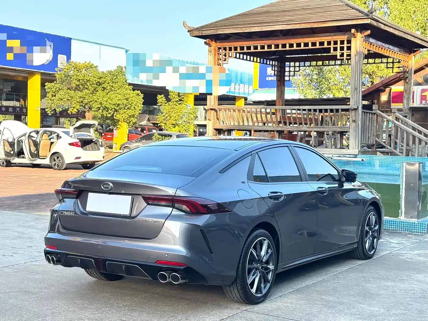 GAC Trumpchi Trumpchi Emkoo 2023 270T DCT J16 Edition фото 15