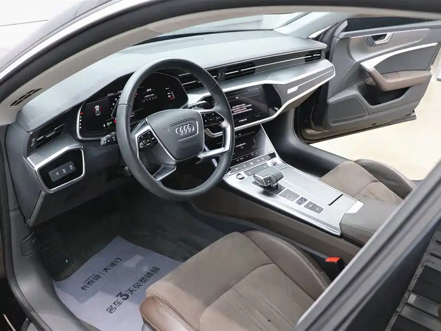 Audi A7L 2024 45TFSI S-line Dream Edition Crystal Package фото 14