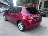 صورة 9 - Nissan Tiida