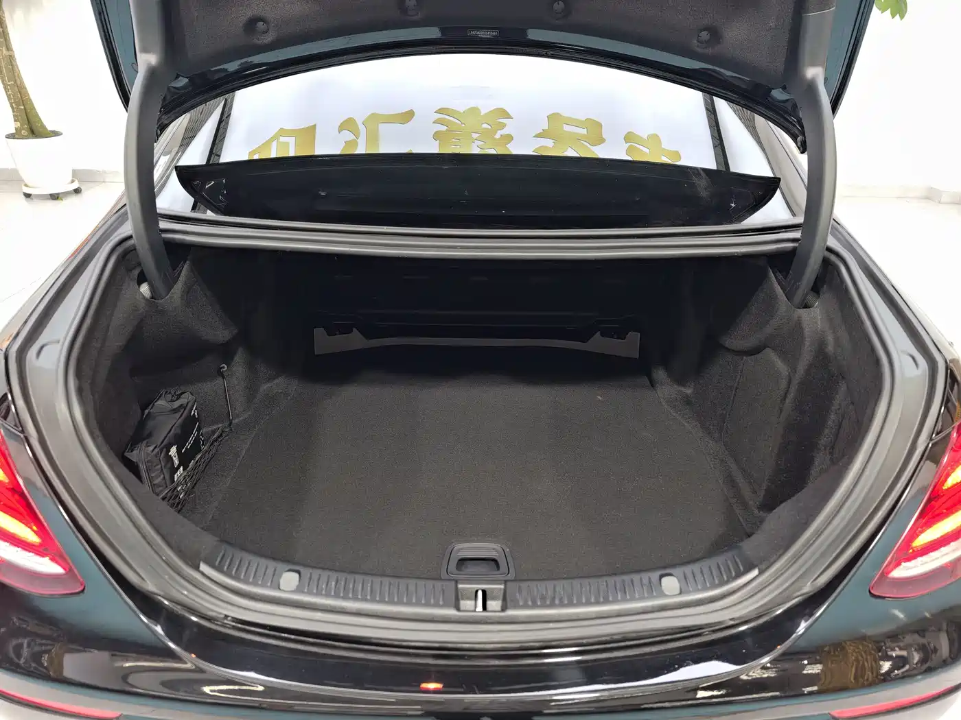 Mercedes-Benz E-Class 2019 Facelift E 300 L Fashion фото 38