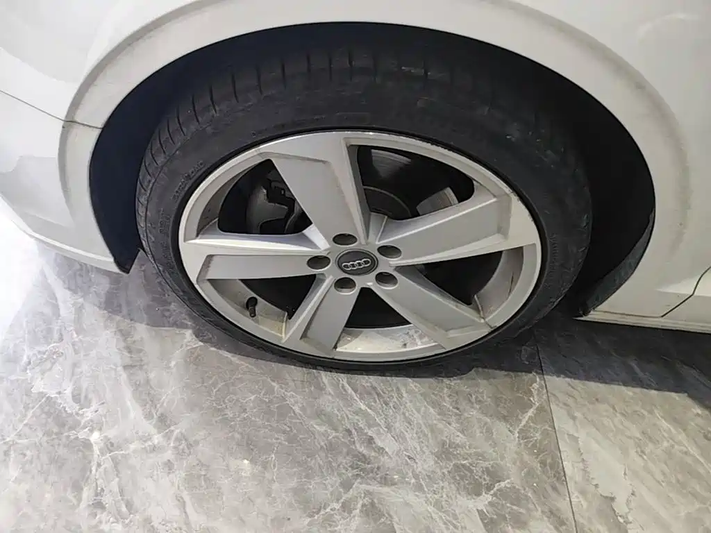 Фото 23 - Audi A3