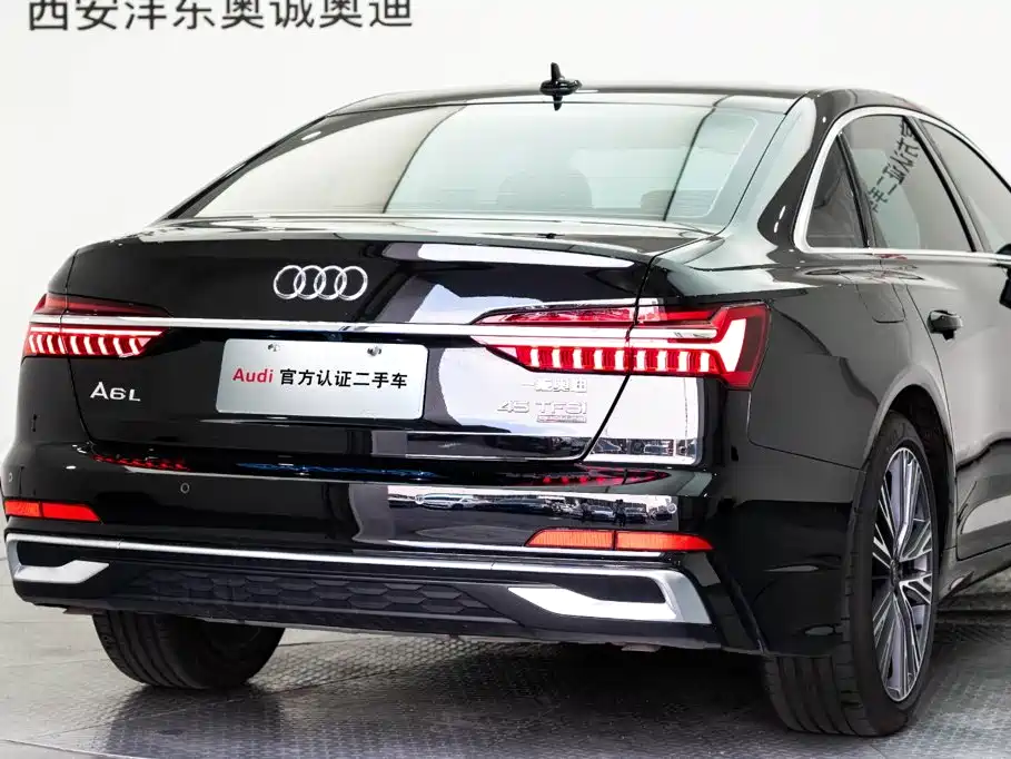 Audi A6L 2026 2026 Model Year 45 TFSI quattro Premium Dynamic