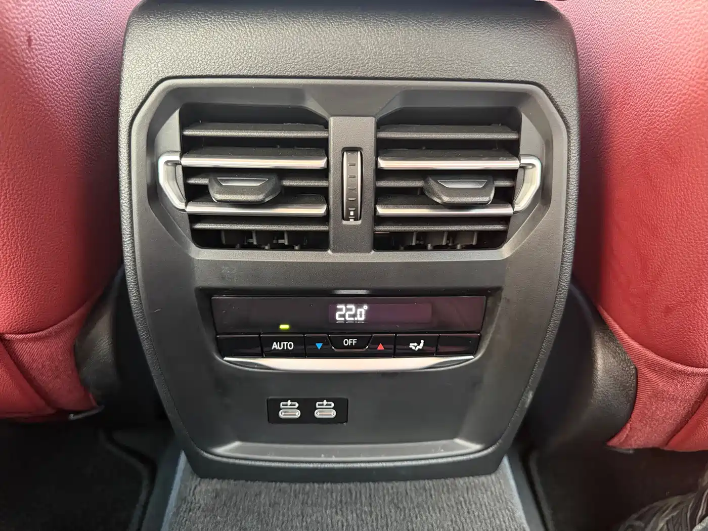 BMW 3 Series 2023 320Li M Sport Package фото 17