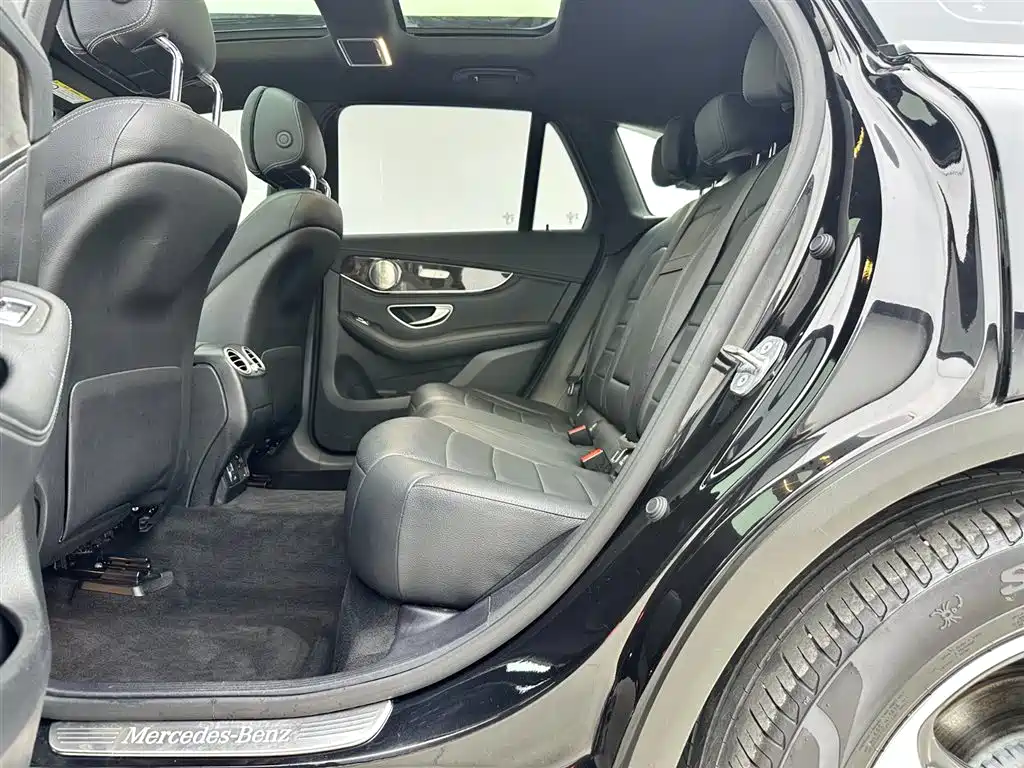 Mercedes-Benz GLC 2019 GLC 260 4MATIC Luxury фото 7