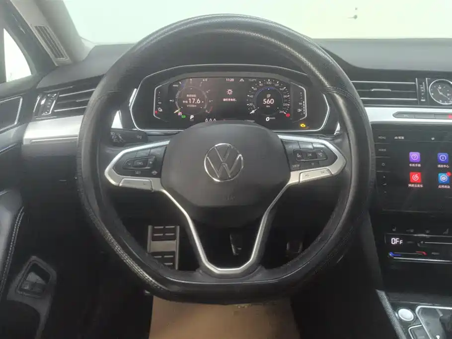 VOLKSWAGEN MAGOTAN GTE PLUG IN HYBRID