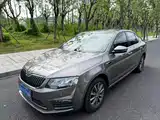 Фото 1 - Škoda Octavia