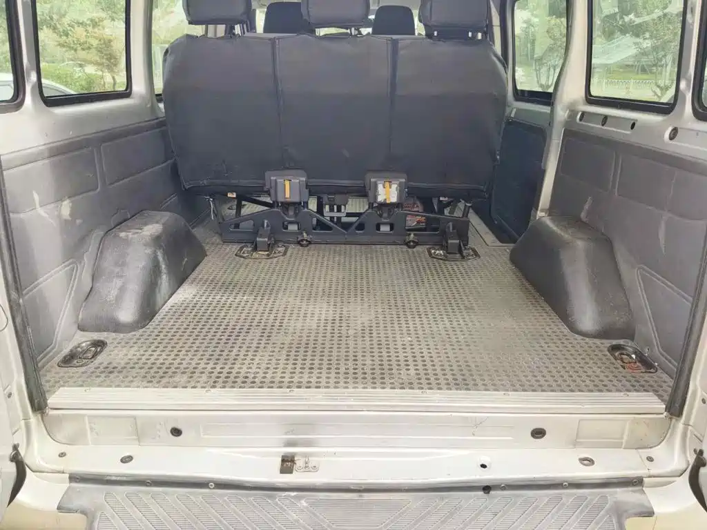 Ford New Generation Transit 2018 2016 Model 2.2T Short Wheelbase 6-Seater Mid-Roof Multi-Purpose Vehicle