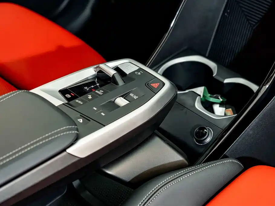 BMW X2 (Import) 2025 2024 sDrive25i M Sport Package