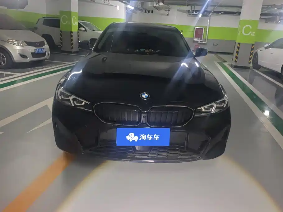 Photo 2 - BMW 3 Series
