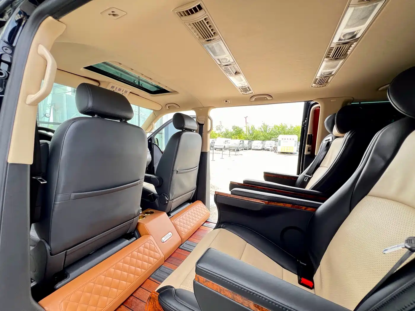 Volkswagen Multivan 2014 2014 2.0TSI AWD Executive