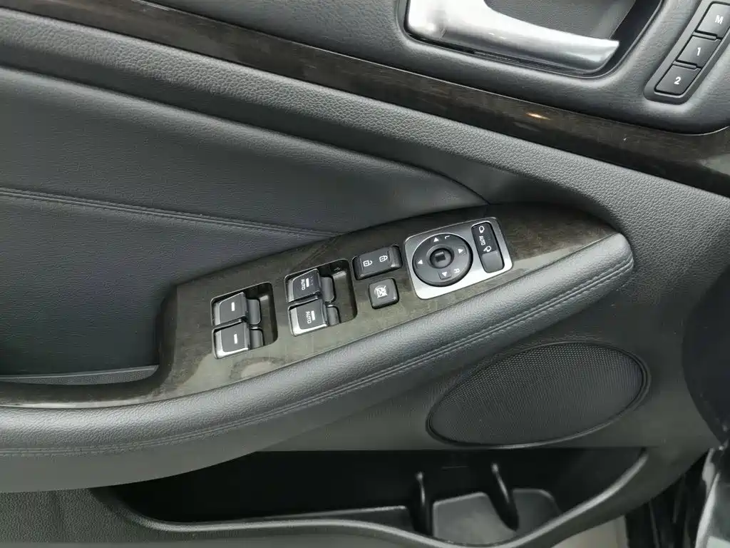Kia K7 2016 2013 2.4L Business Sunroof China V