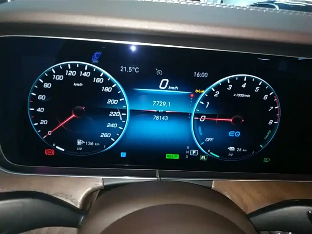 Mercedes-Benz E-Class New Energy 2022 Facelift E 350 e L Plug-in Hybrid Sedan фото 12