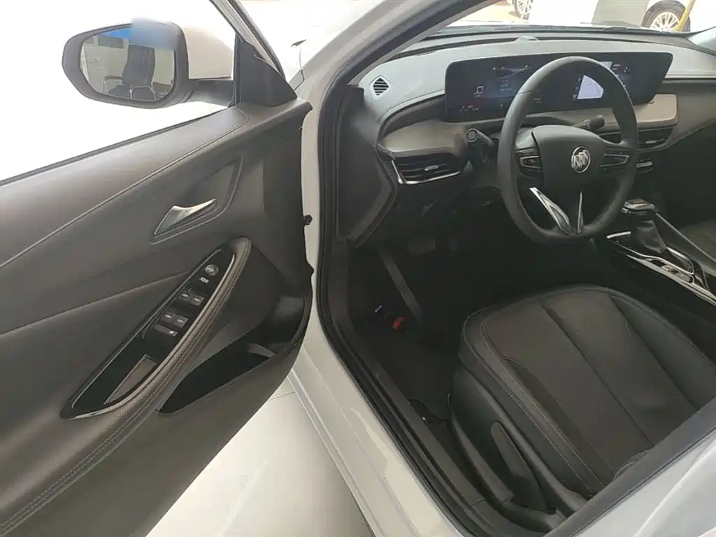 Buick Verano 2023 Pro Joy Edition фото 16