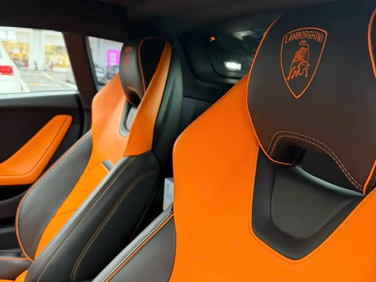 Lamborghini Huracán 2020 Huracán EVO RWD фото 9