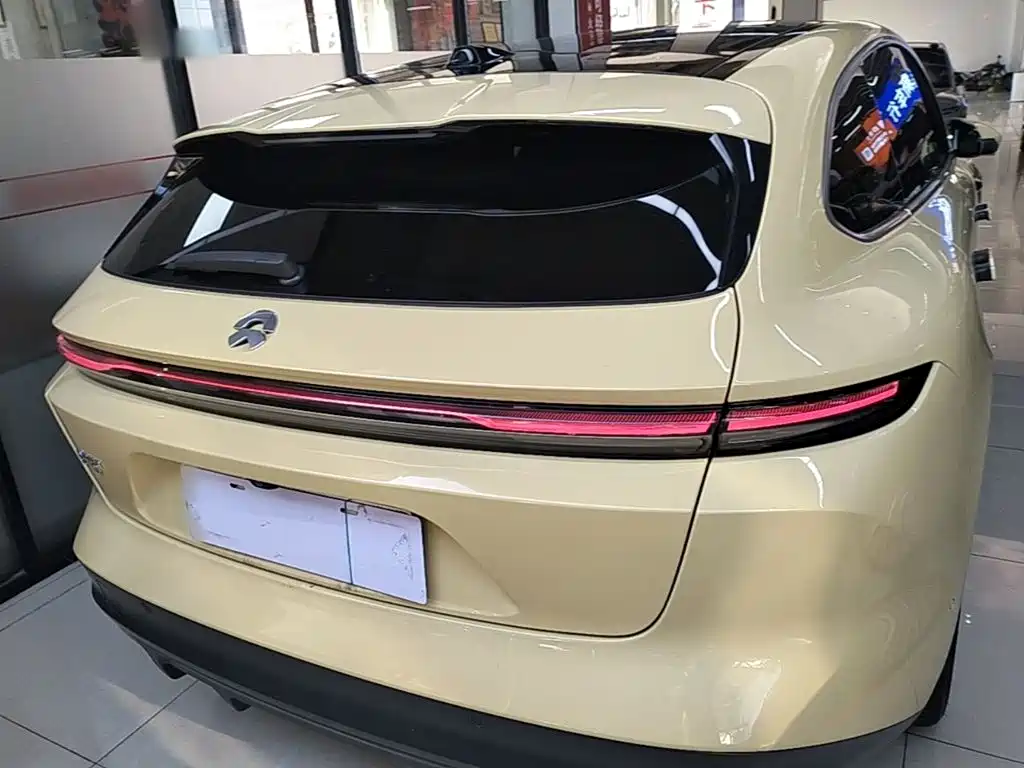 Фото 6 - NIO ET5T