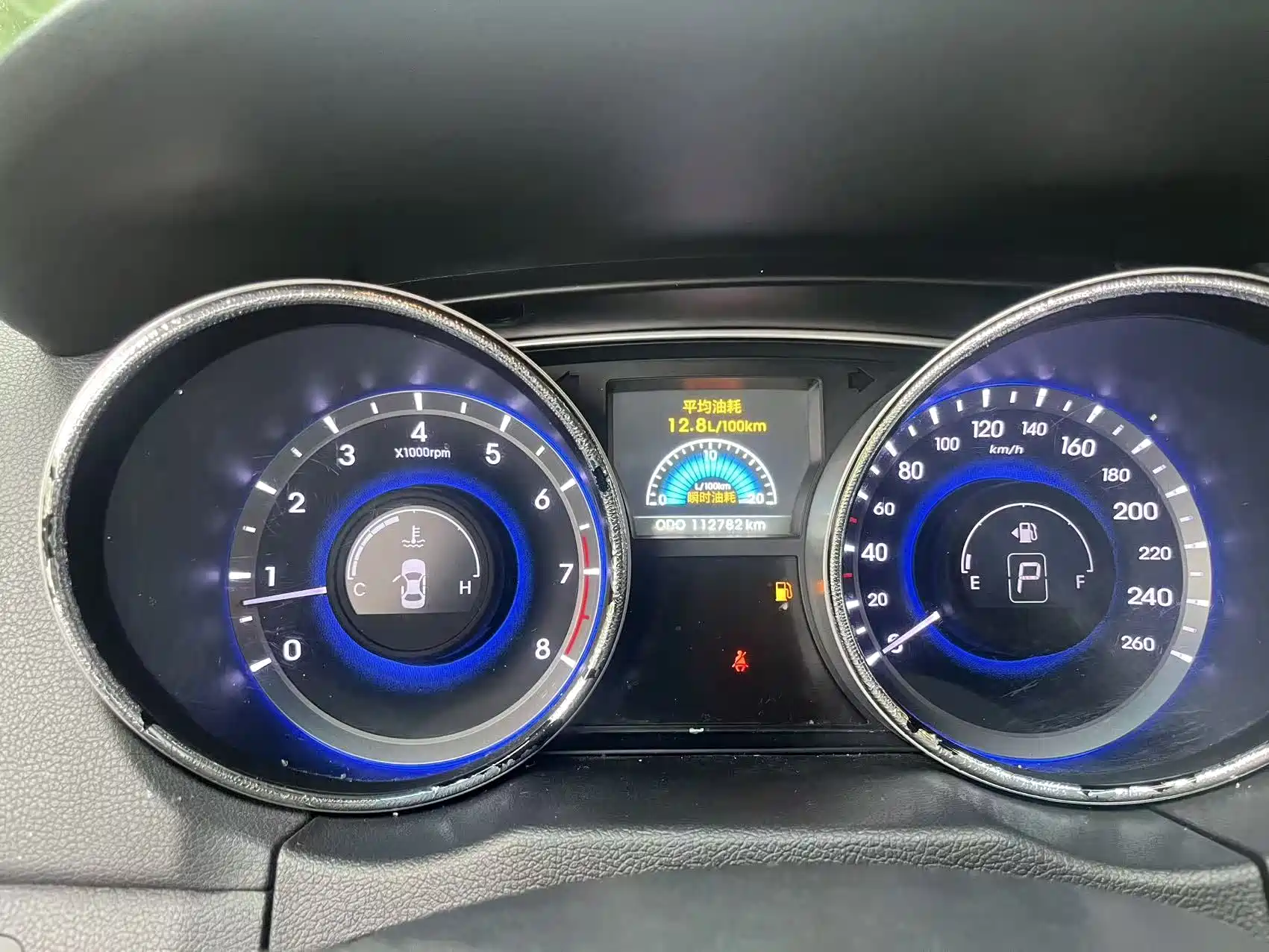 Photo 12 - Hyundai Sonata