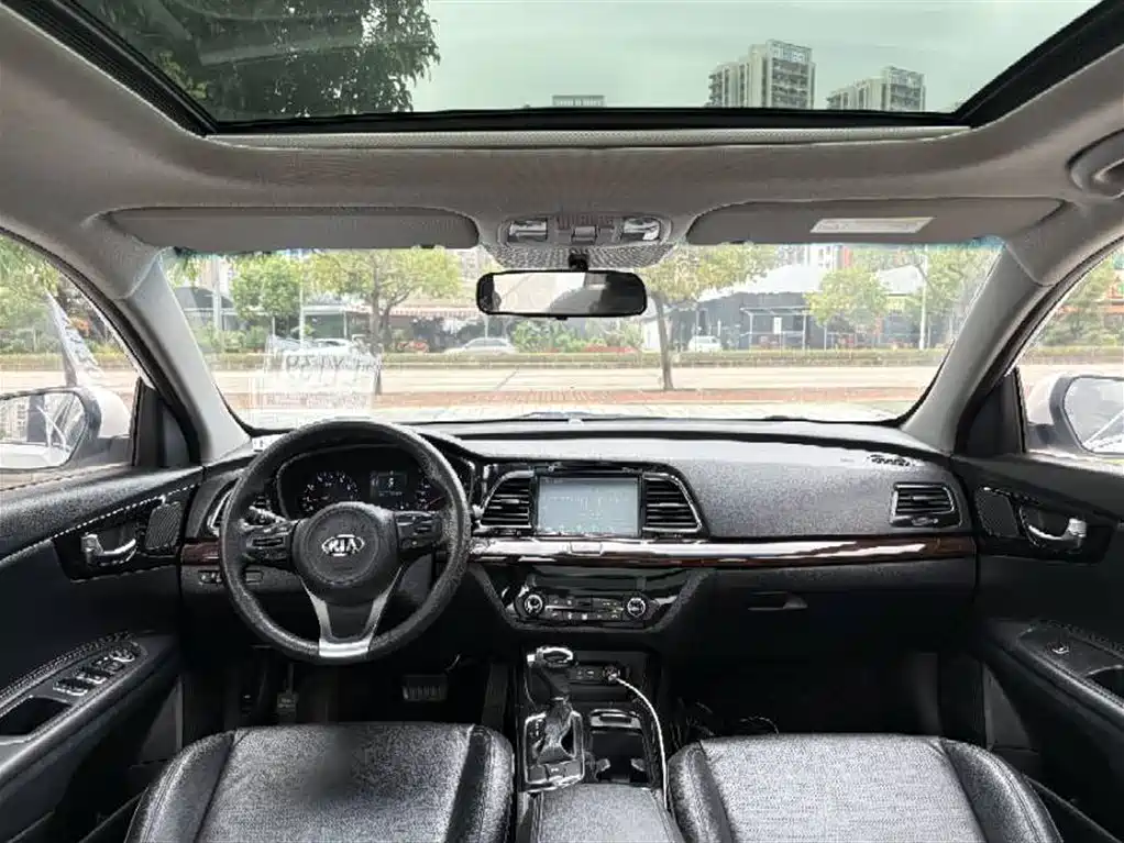 Kia K4 2014 1.8L Automatic GLS фото 5