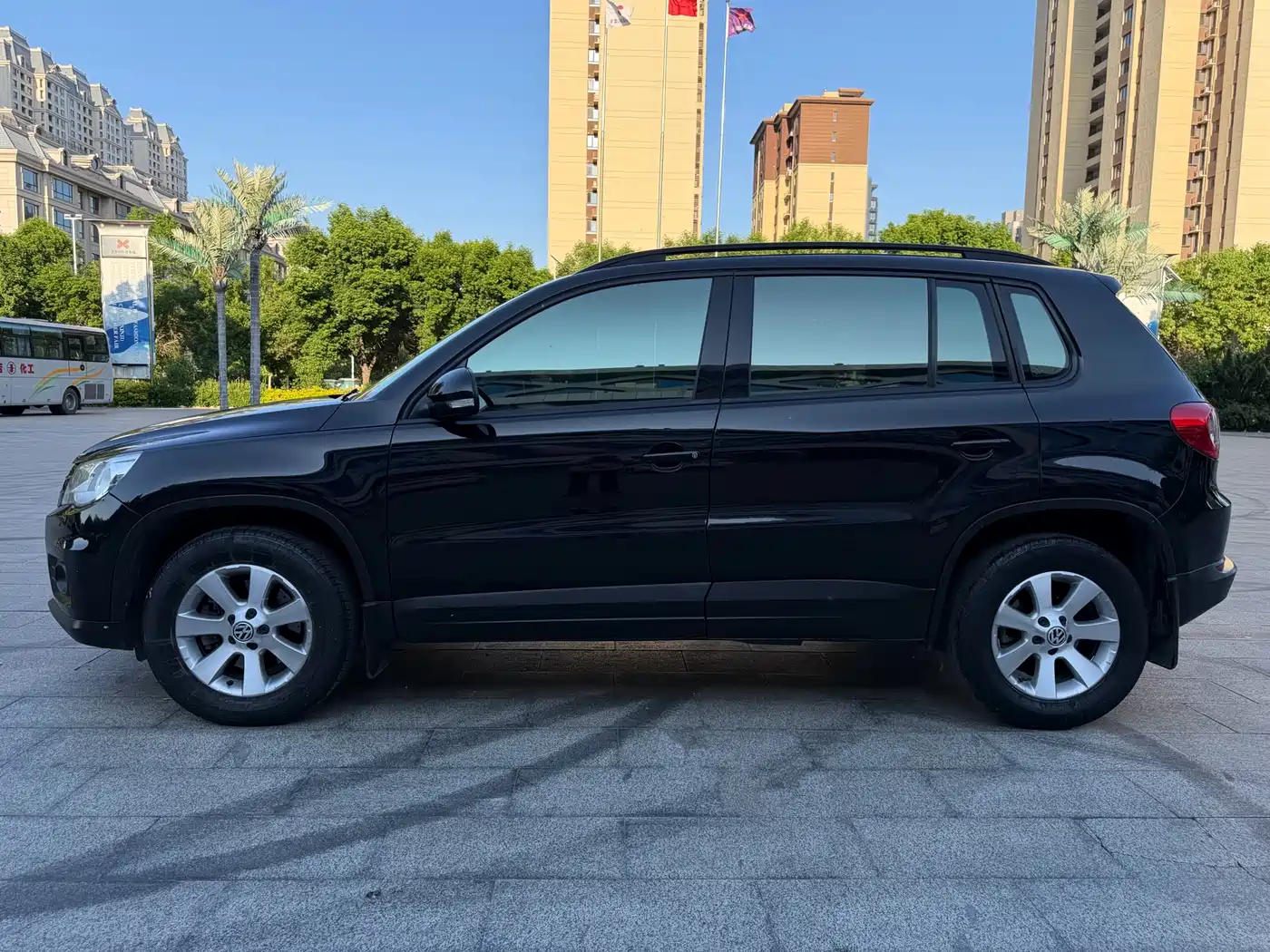 Volkswagen Tiguan 2012 1.8TSI Automatic 2WD Trend Edition фото 3