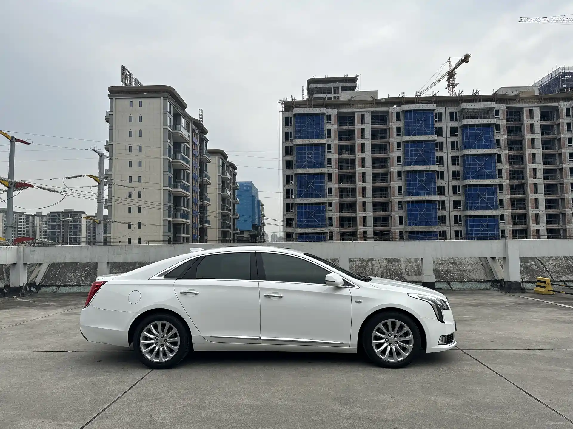 Photo 12 - Cadillac XTS