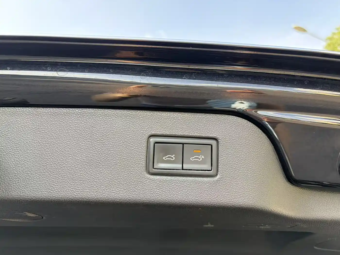 Volkswagen Passat 2019 330TSI Premium Edition China V фото 13