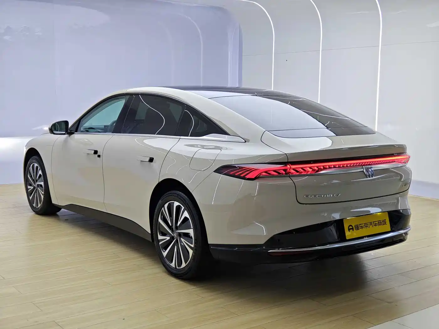 Buick Zenith Sedan 2026 Luxury Edition фото 3