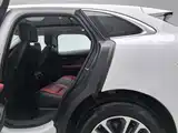 Photo 15 - Jaguar F-PACE