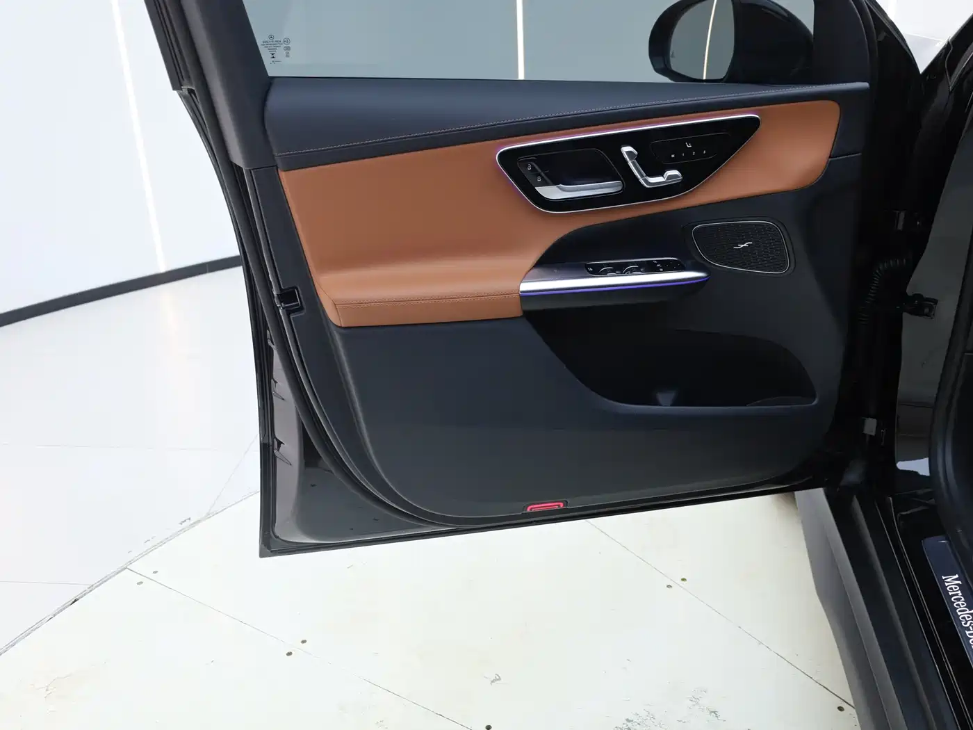 Mercedes-Benz GLC 2025 Facelift GLC 260 L 4MATIC Luxury фото 23