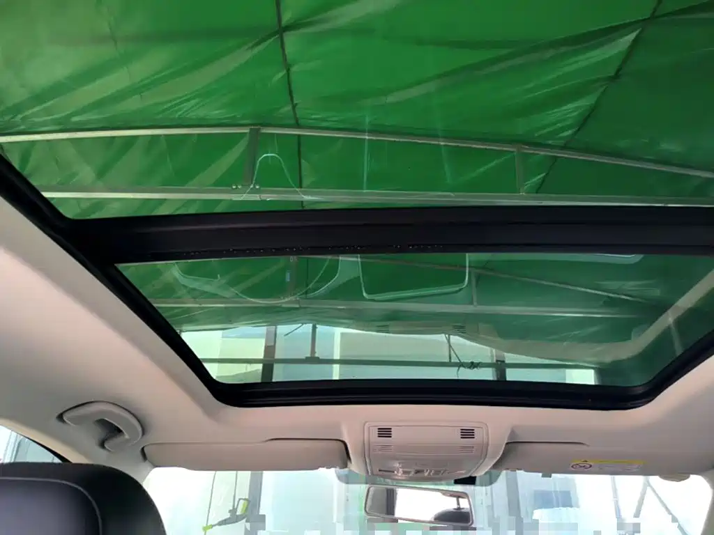 Volkswagen T-Roc, миниатюра 18