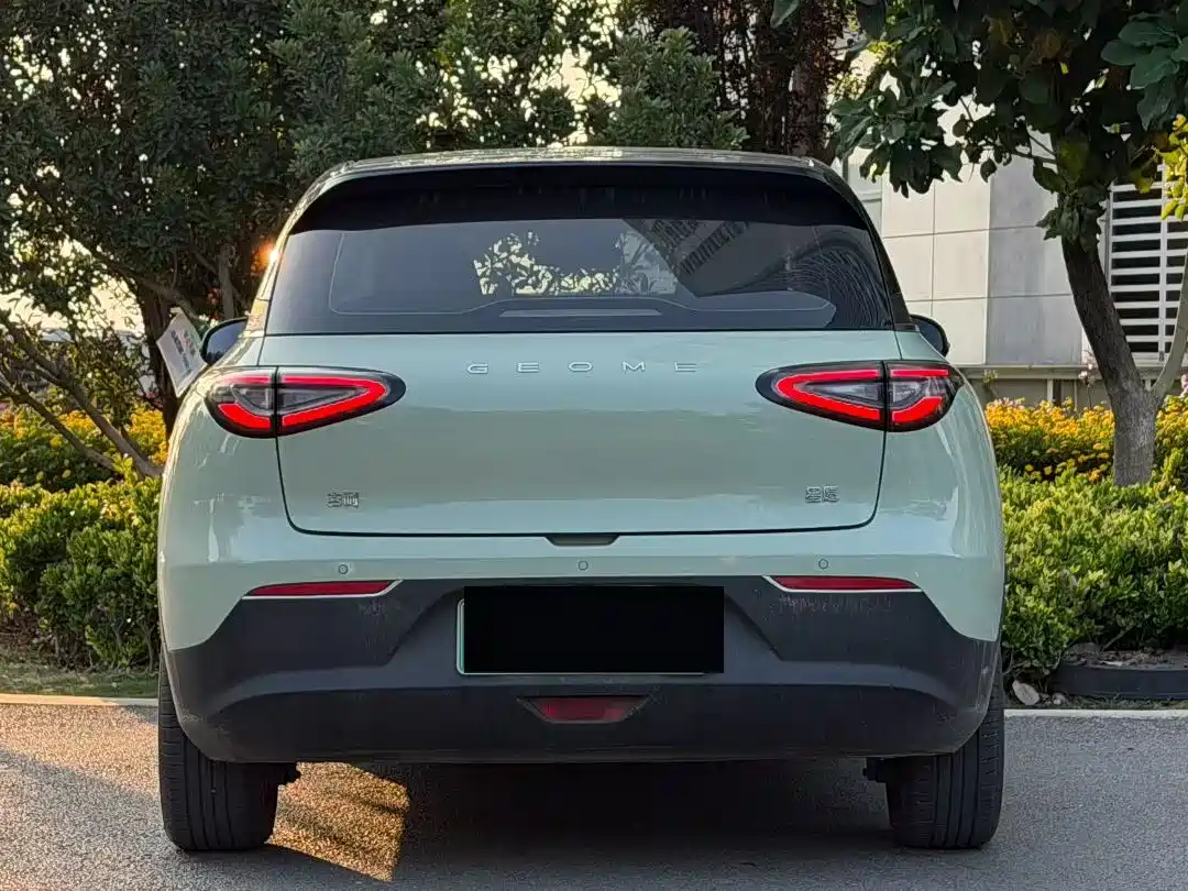 Geely Galaxy Starry Wish 2025 UP 410km Explorer Edition фото 8
