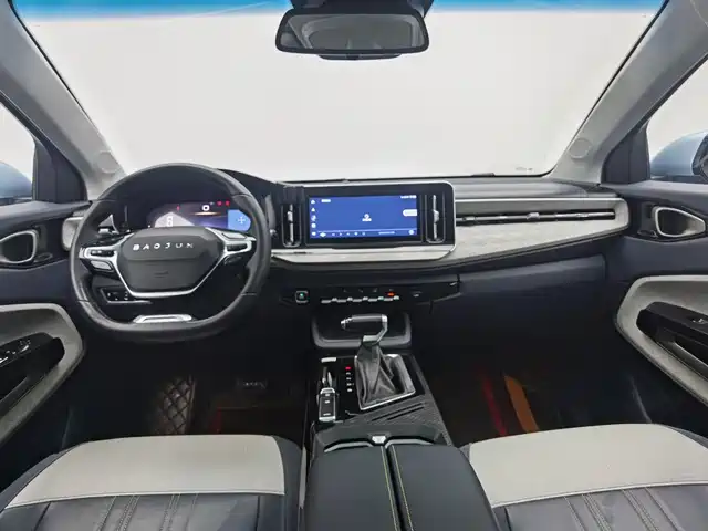 Baojun RM-5 2019 1.5T CVT 24-hour Online Premium 7-seater — фото 5