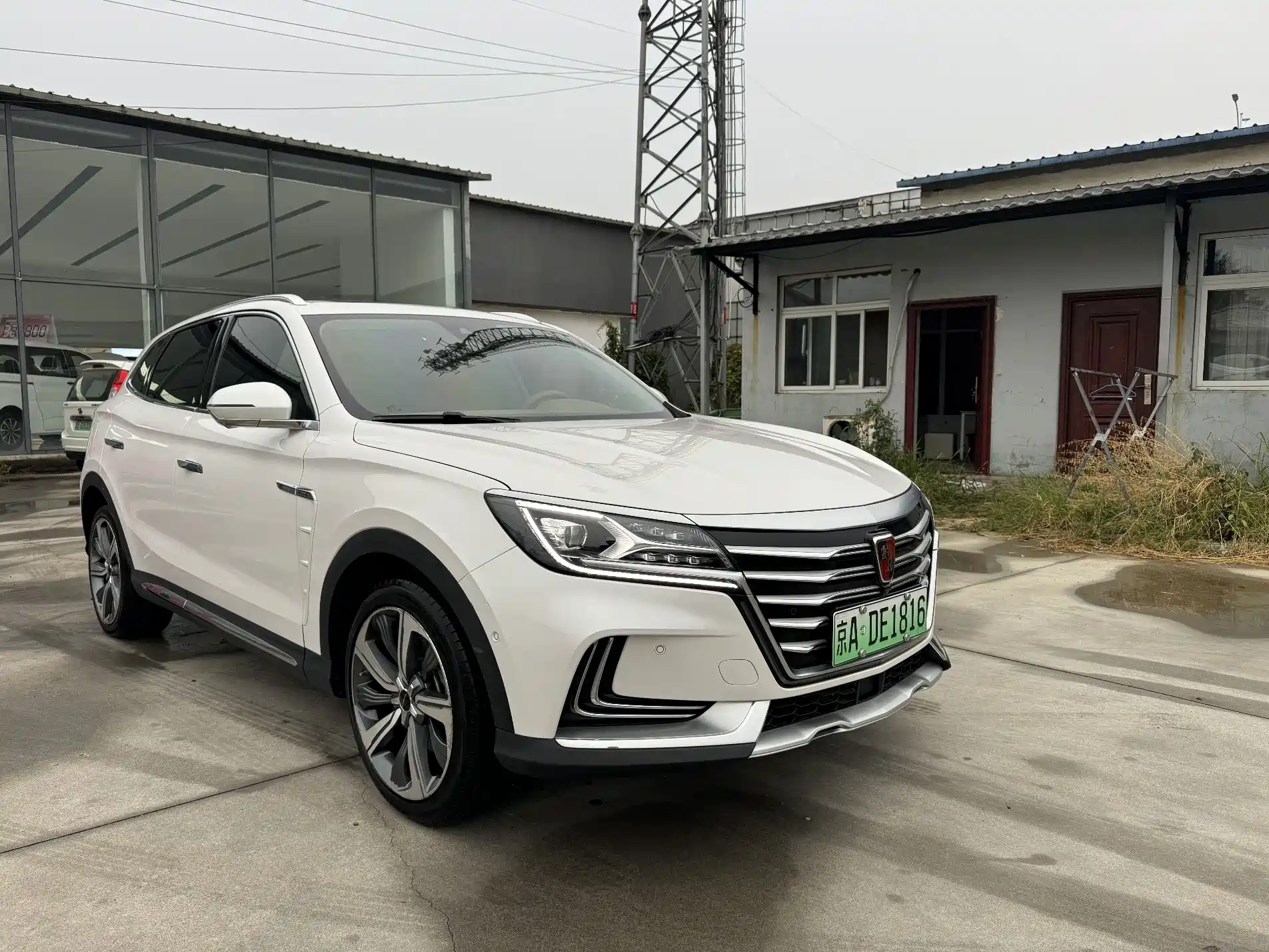 Фото 3 - Roewe MARVEL X
