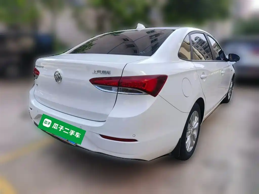 Buick Excelle 2019 15T DCT Connected Elite (China V) фото 14