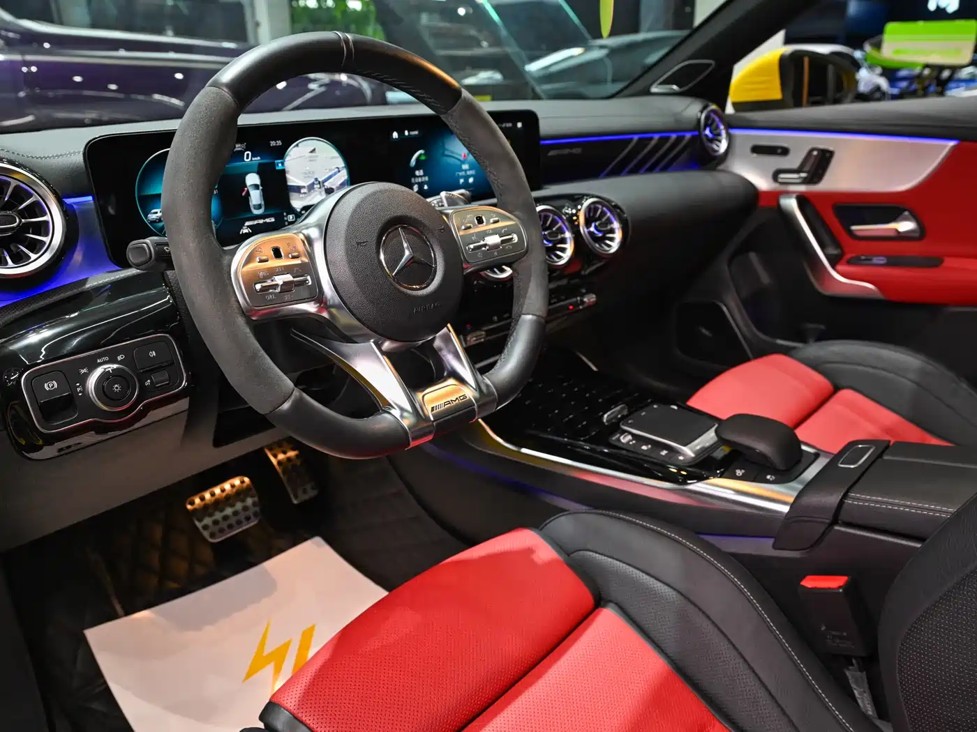 Mercedes-Benz CLA AMG 2022 AMG CLA 45 4MATIC+ фото 11