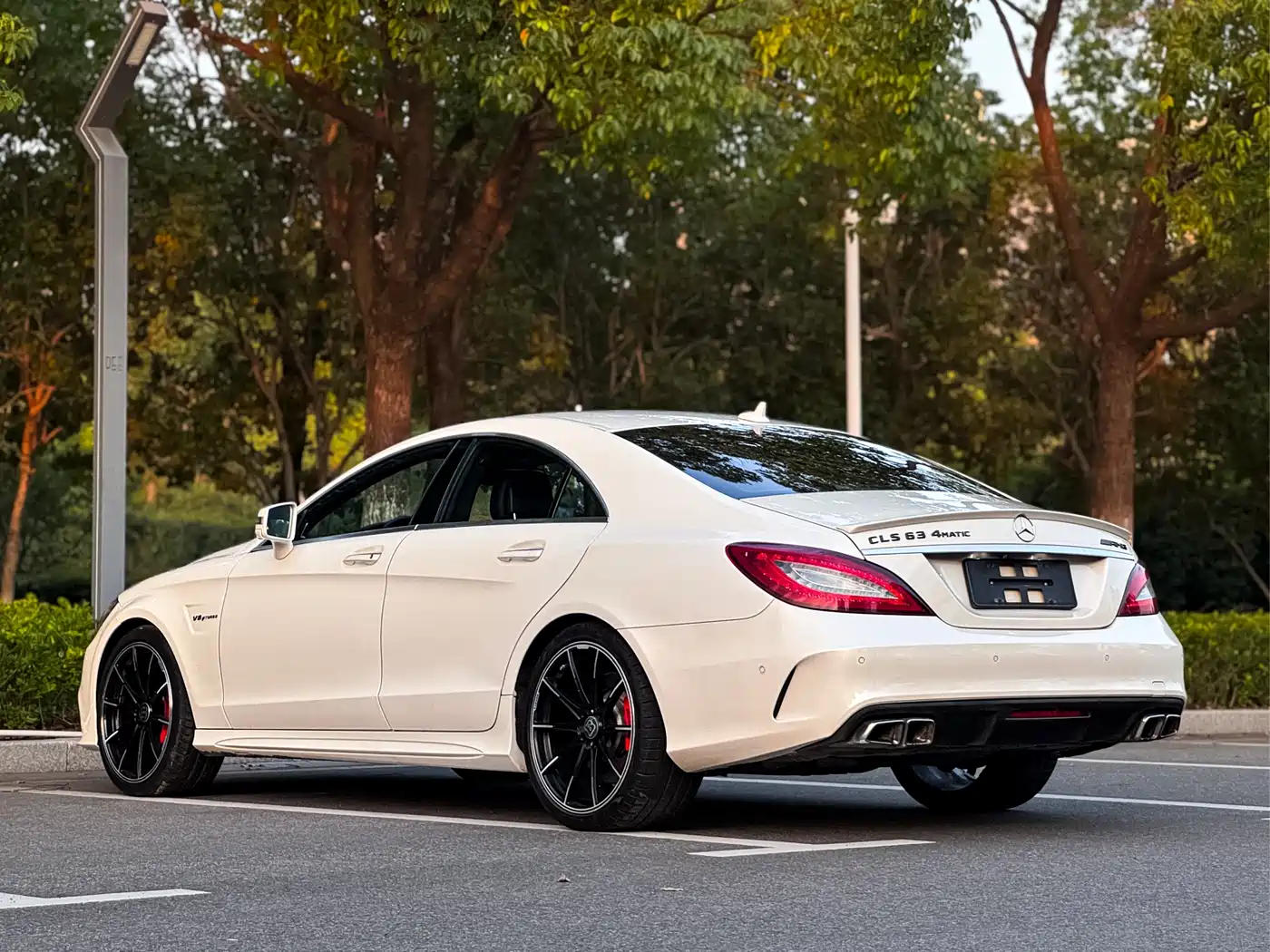 Mercedes-Benz CLS AMG 2015 AMG CLS 63 4MATIC фото 5