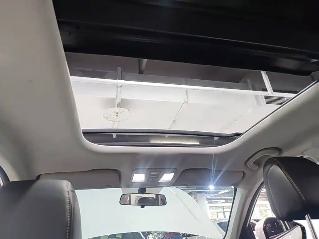 Changan Oshan X7 PLUS 2022 2022 Model Year 1.5T Blue Whale Edition Auto Premium 7-Seater