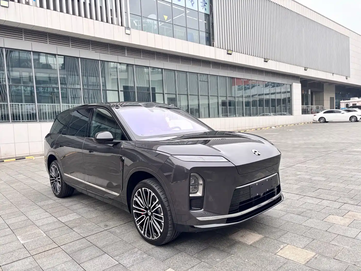 NIO ES8 2025 2025 Base Model