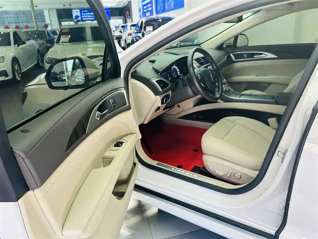 Lincoln MKZ 2019 2018 2.0T Premium Edition