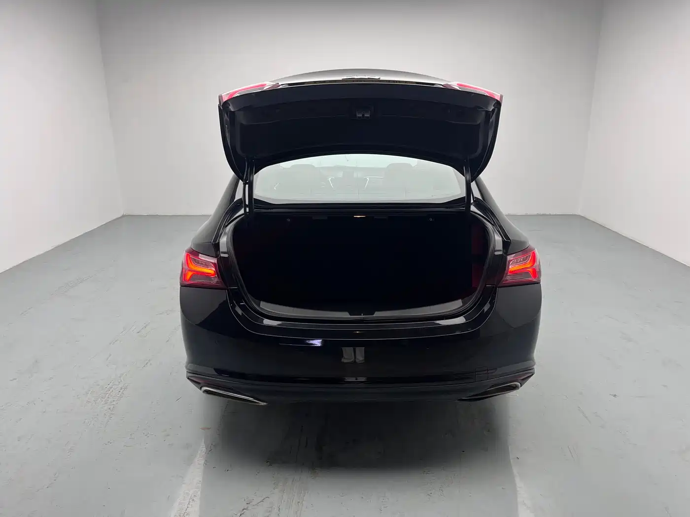 Chevrolet Malibu XL 2022 Redline 550T Auto Sharp Dynamic Edition фото 10