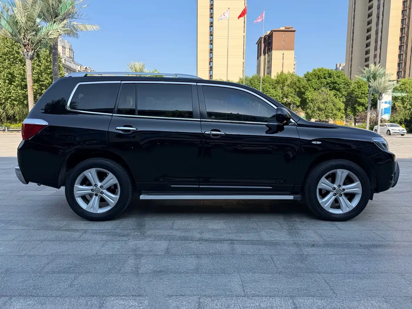 Toyota Highlander 2009 2.7L 2WD 7-Seater Premium фото 6