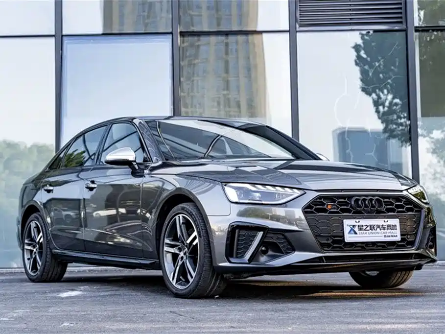Audi A4L 2022 40 TFSI Luxury Dynamic фото 5