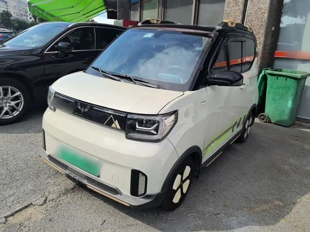 Wuling Motors Hongguang MINIEV 2022 GAMEBOY 200km Play Edition LFP