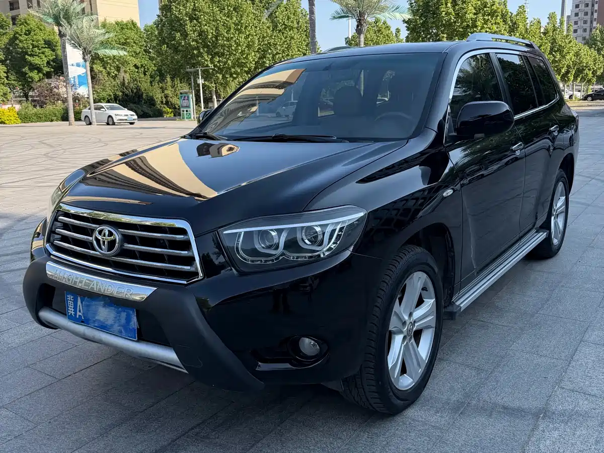 Toyota Highlander 2009 2.7L 2WD 7-Seater Premium