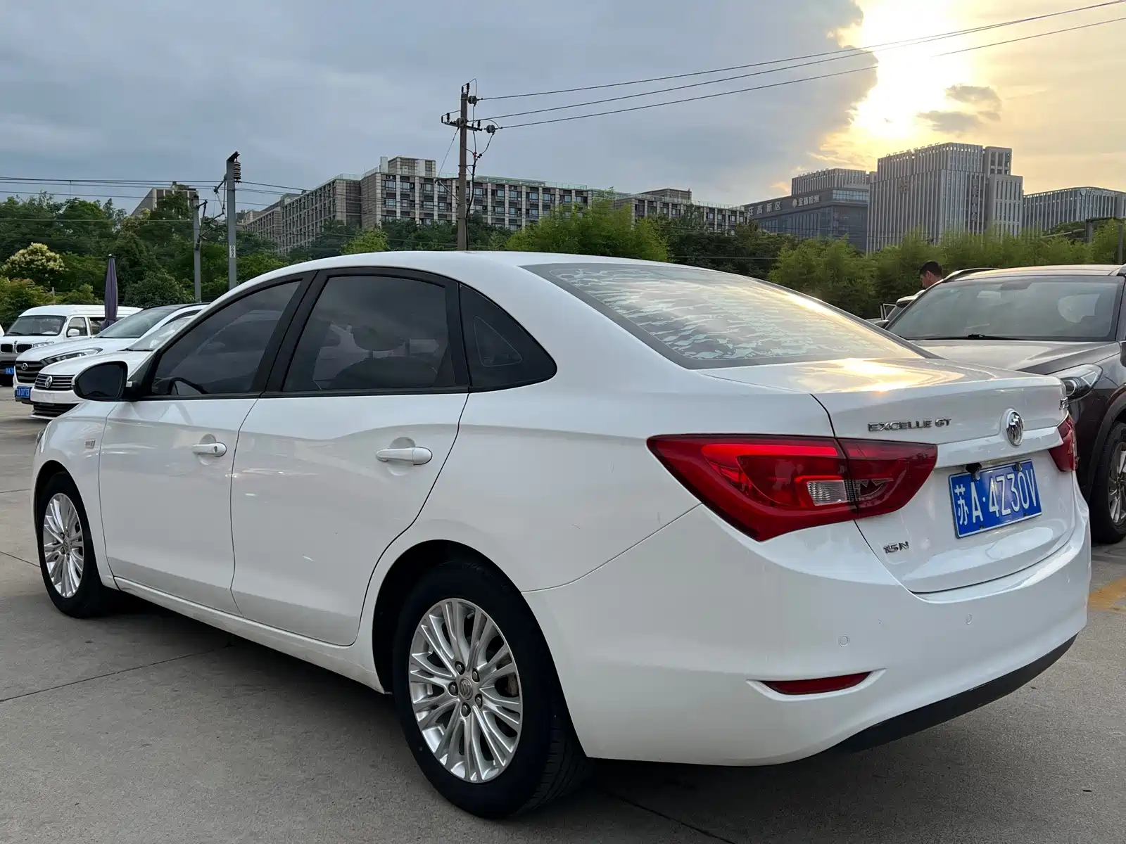 Фото 12 - Buick Excelle