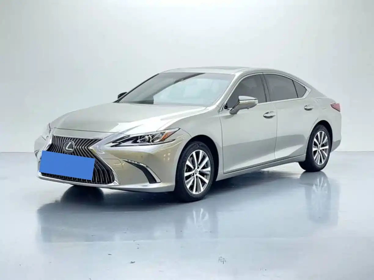 Lexus ES 2018 260 Excellence Edition China V
