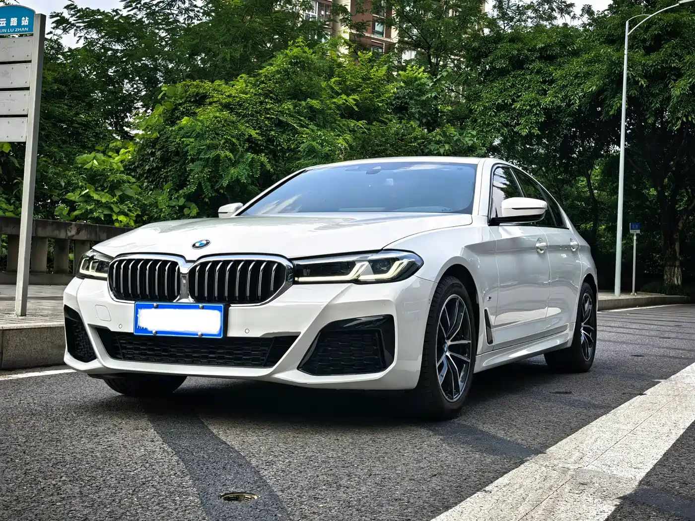 BMW 5 Series (Import) 2022 525i M Sport Package