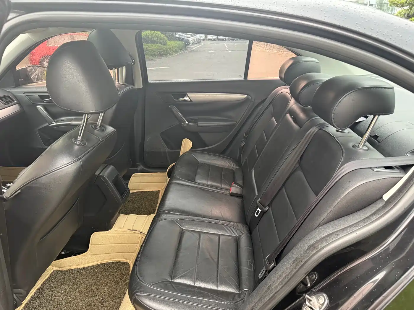 Volkswagen Lavida 2013 Facelift Classic 1.6L Automatic Comfort фото 9