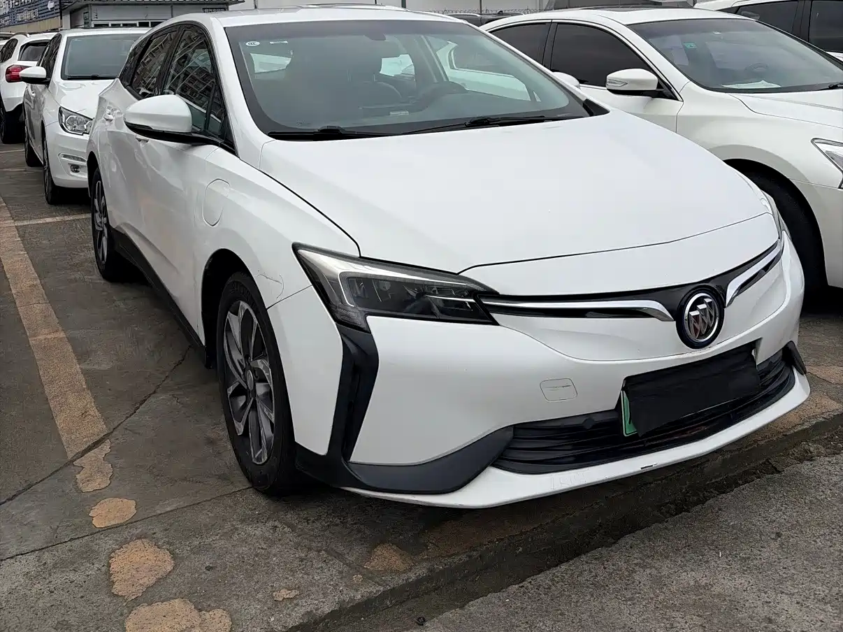 Buick Velite 6 2019 Connected Fashion Edition фото 3