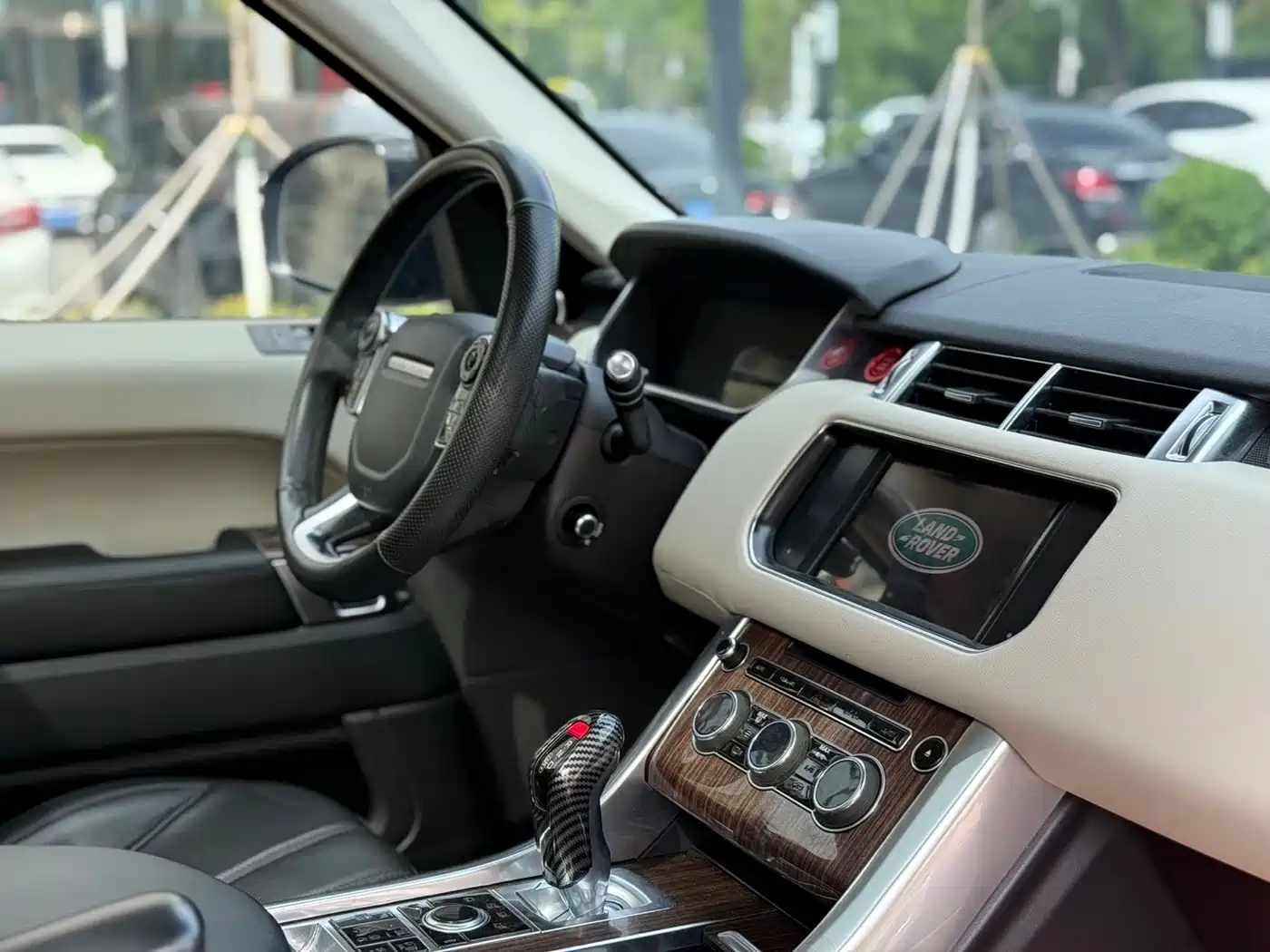 Land Rover Range Rover Sport 2014 3.0 SC V6 HSE фото 10