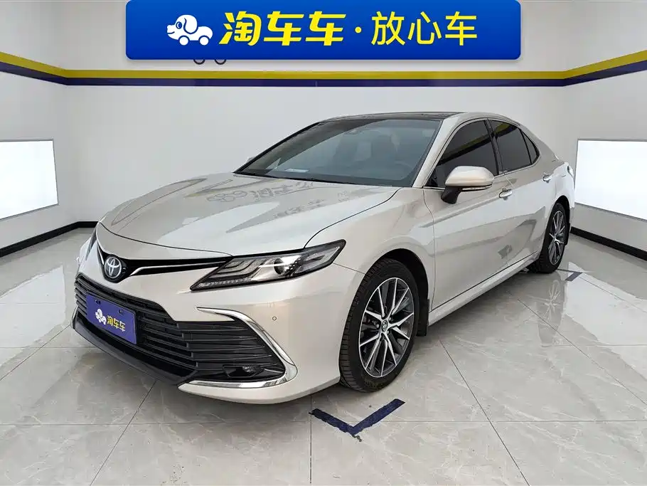 Toyota Camry 2021 2.5G Luxury Edition