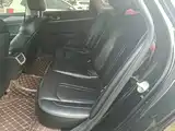 Photo 17 - Kia K5